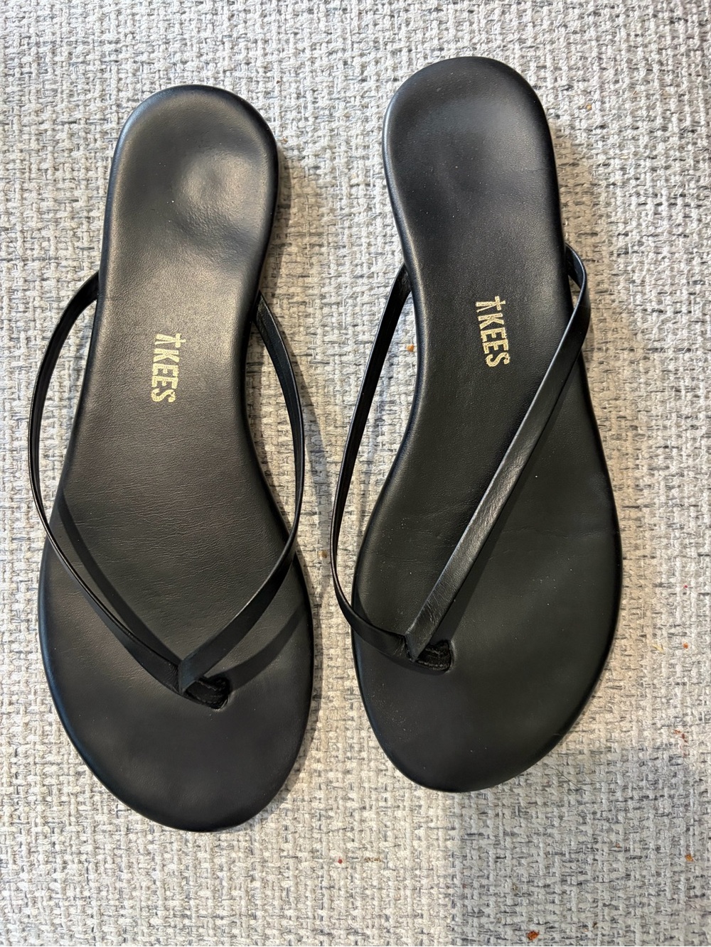 TKEES Women's Black Slim Strap Leather Sandals